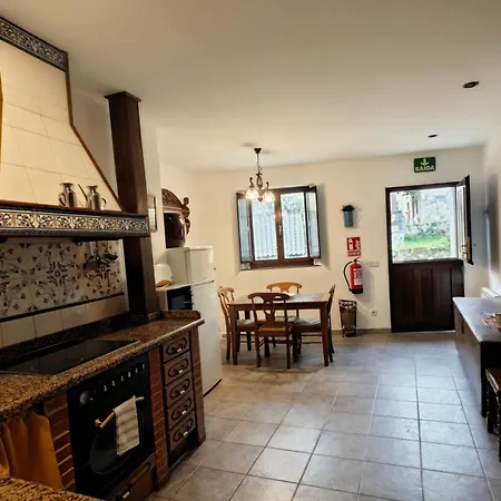 La Ayalguina, Selnatur Mestas De Con